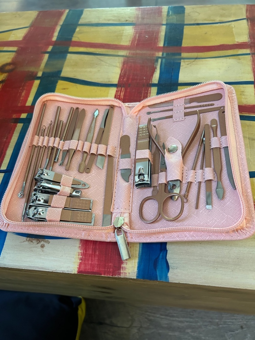 Pink Leather Travel Manicure Set - Complete Grooming Kit 28 Pieces Plus Case NWO